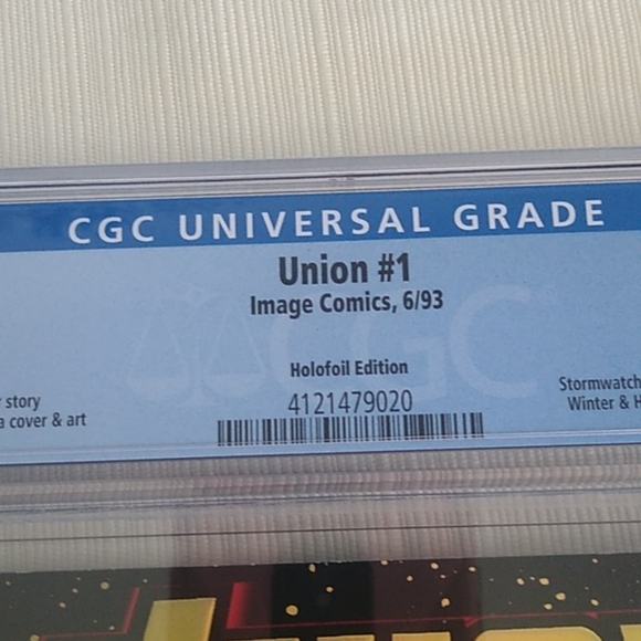 Image Comics Union #1 6/93 9.8 CGC Graded Embossed Cover Holofoil Edition - Picture 3 of 11
